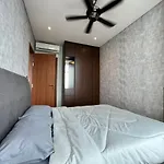 Sky Suites Klcc
