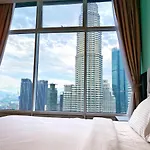 Sky Suites Klcc